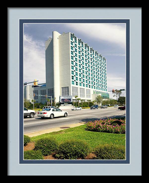 Myrtle Beach Convention Center photo by Bob Pardue